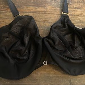 Chantelle Bra, 36H, Black